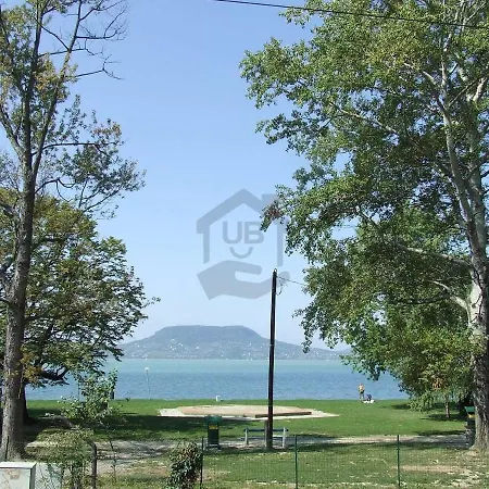 Vizparti Nyaralo * Fonyód