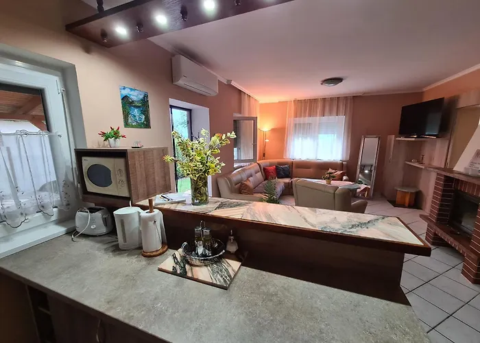 Vizparti Nyaralo Holiday home